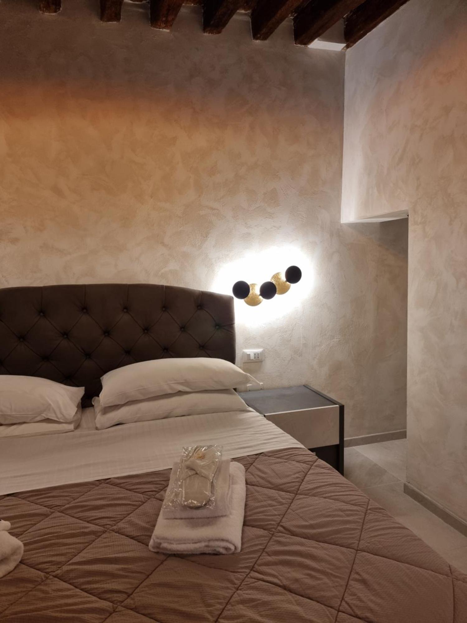 Appartement San Marco 3097 - Luxuryjacuzzi Venetië